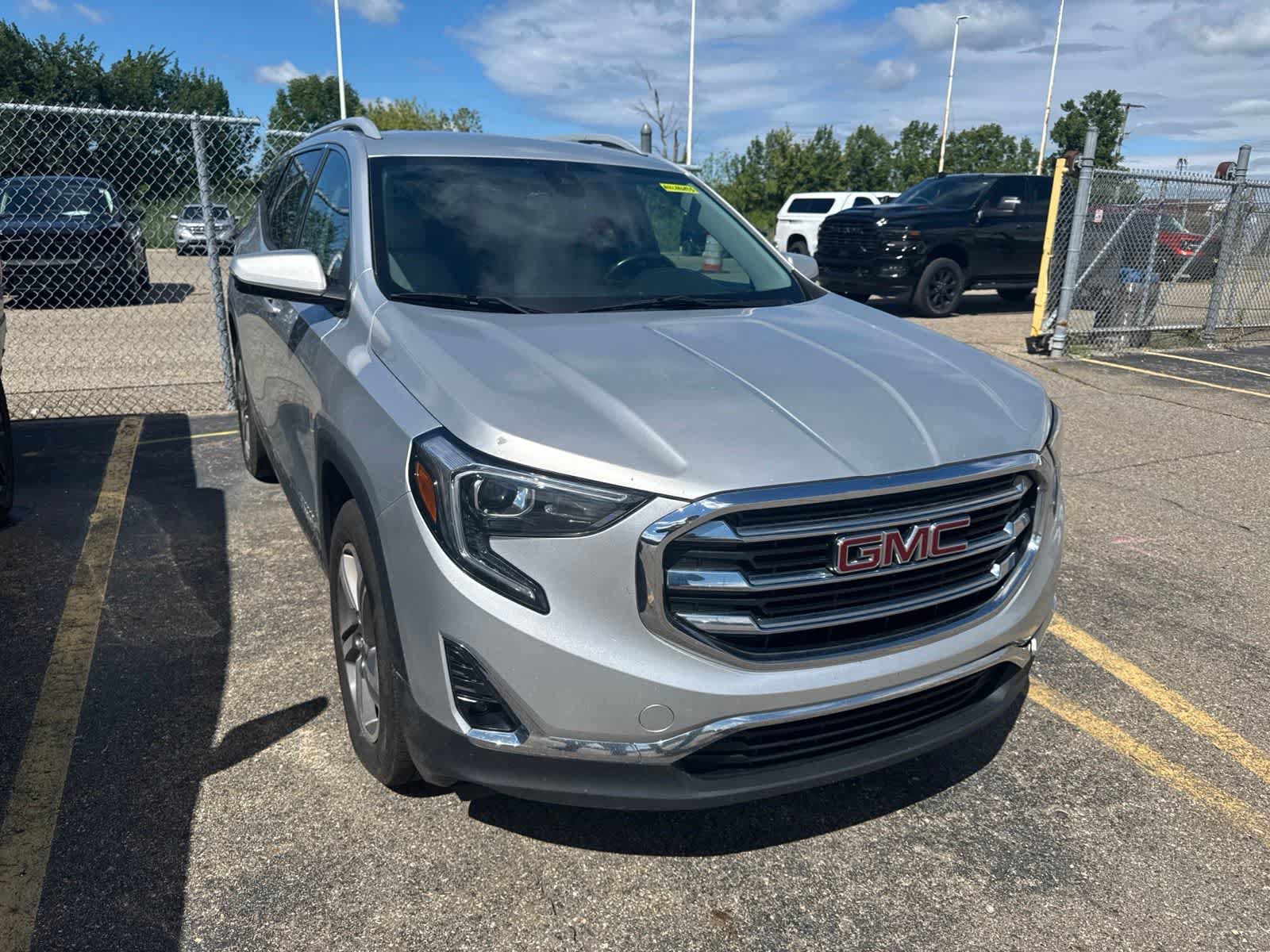 Used 2020 GMC Terrain SLT w/ Preferred Package AWD/4WD image 28