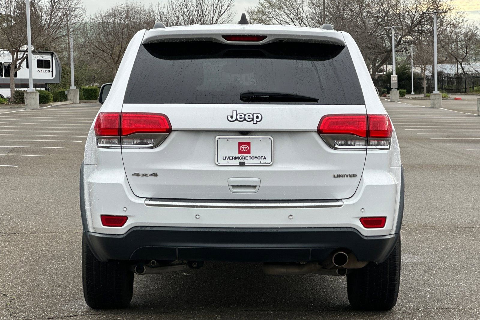 Used 2018 Jeep Grand Cherokee Limited image 5