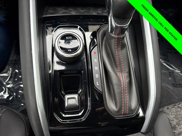 Used 2023 Chevrolet Colorado Z71 w/ Advanced Trailering Package AWD/4WD image 50
