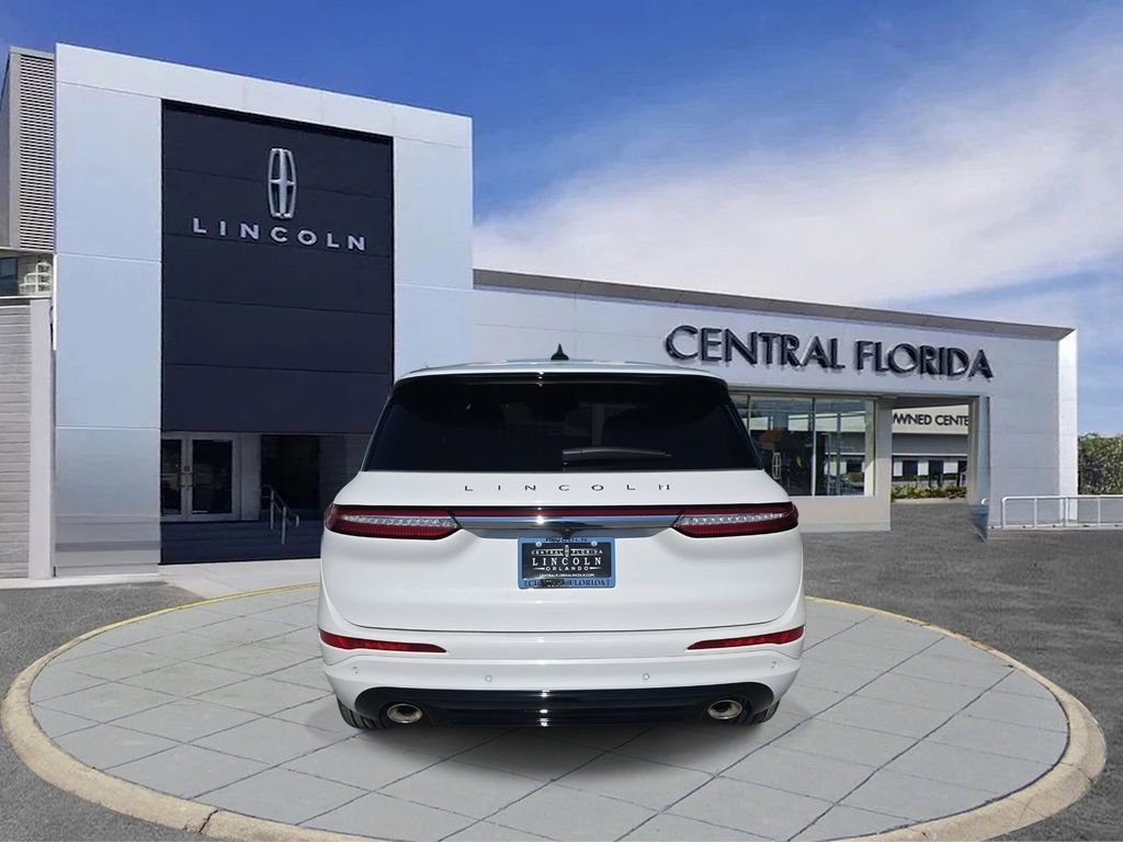 Used 2025 Lincoln Corsair Reserve w/ Jet Appearance Package image 4