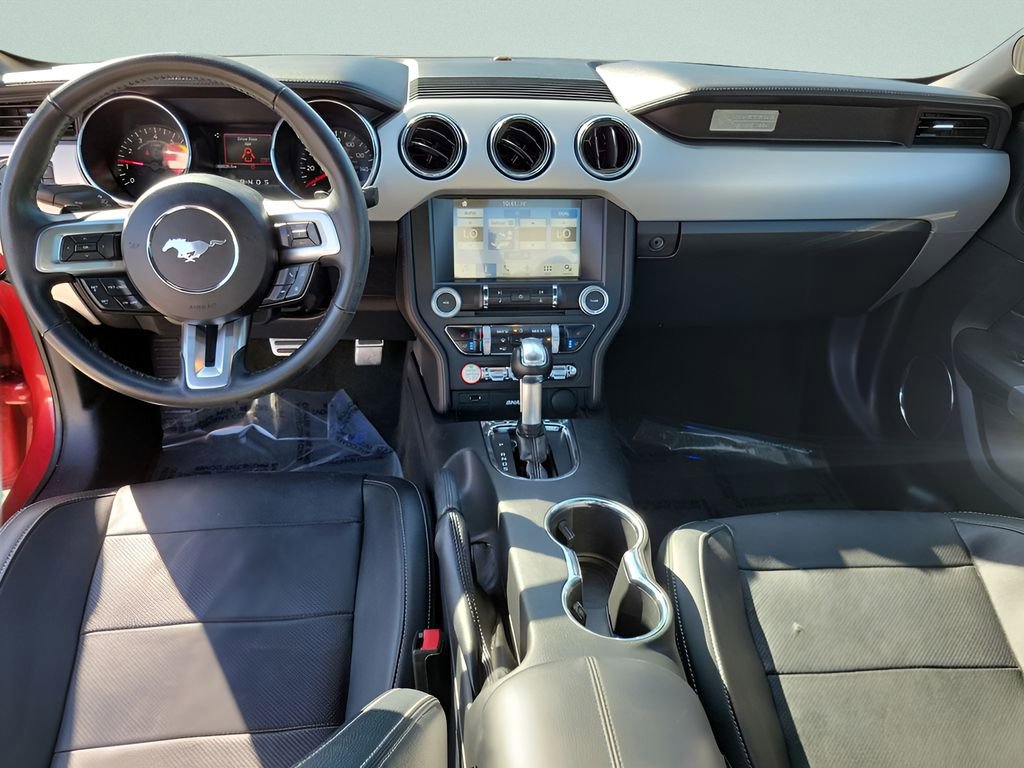 Used 2016 Ford Mustang Premium image 15