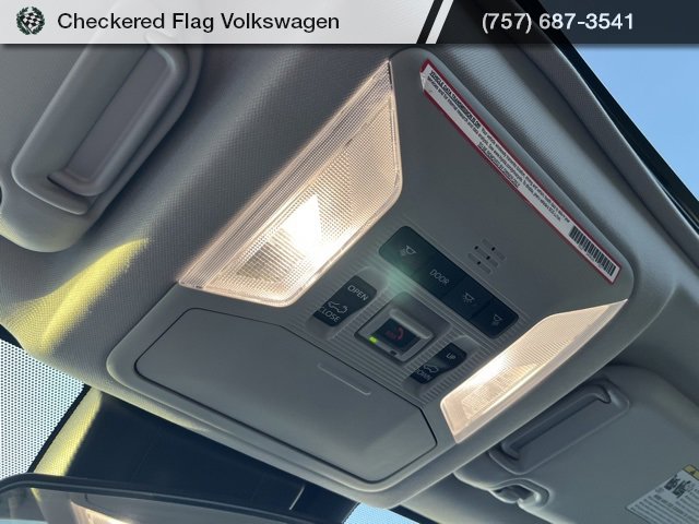 Used 2023 Toyota RAV4 XLE Premium image 19