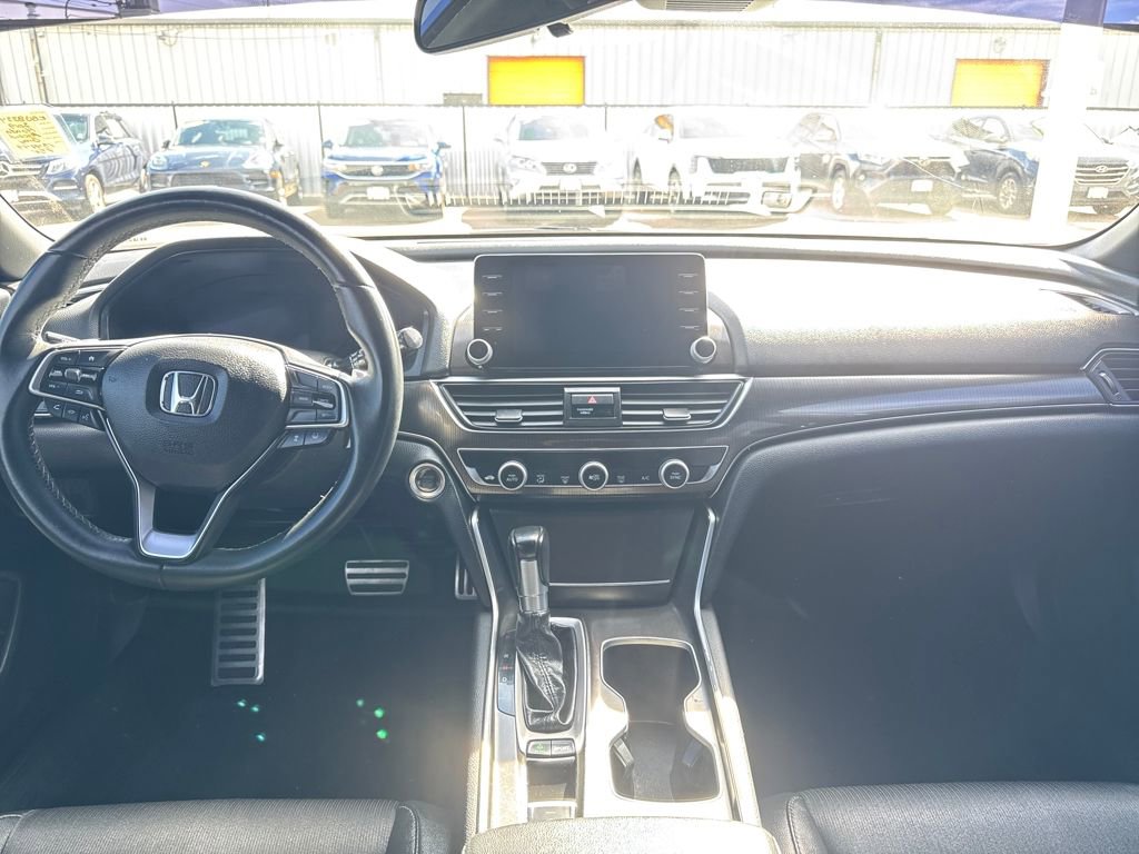 Used 2019 Honda Accord Sport image 12