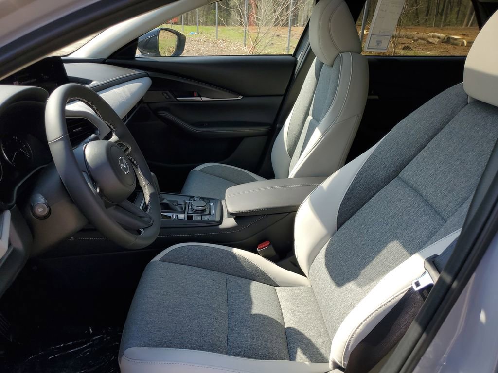 New 2026 MAZDA CX-30 Aire Edition AWD/4WD image 9