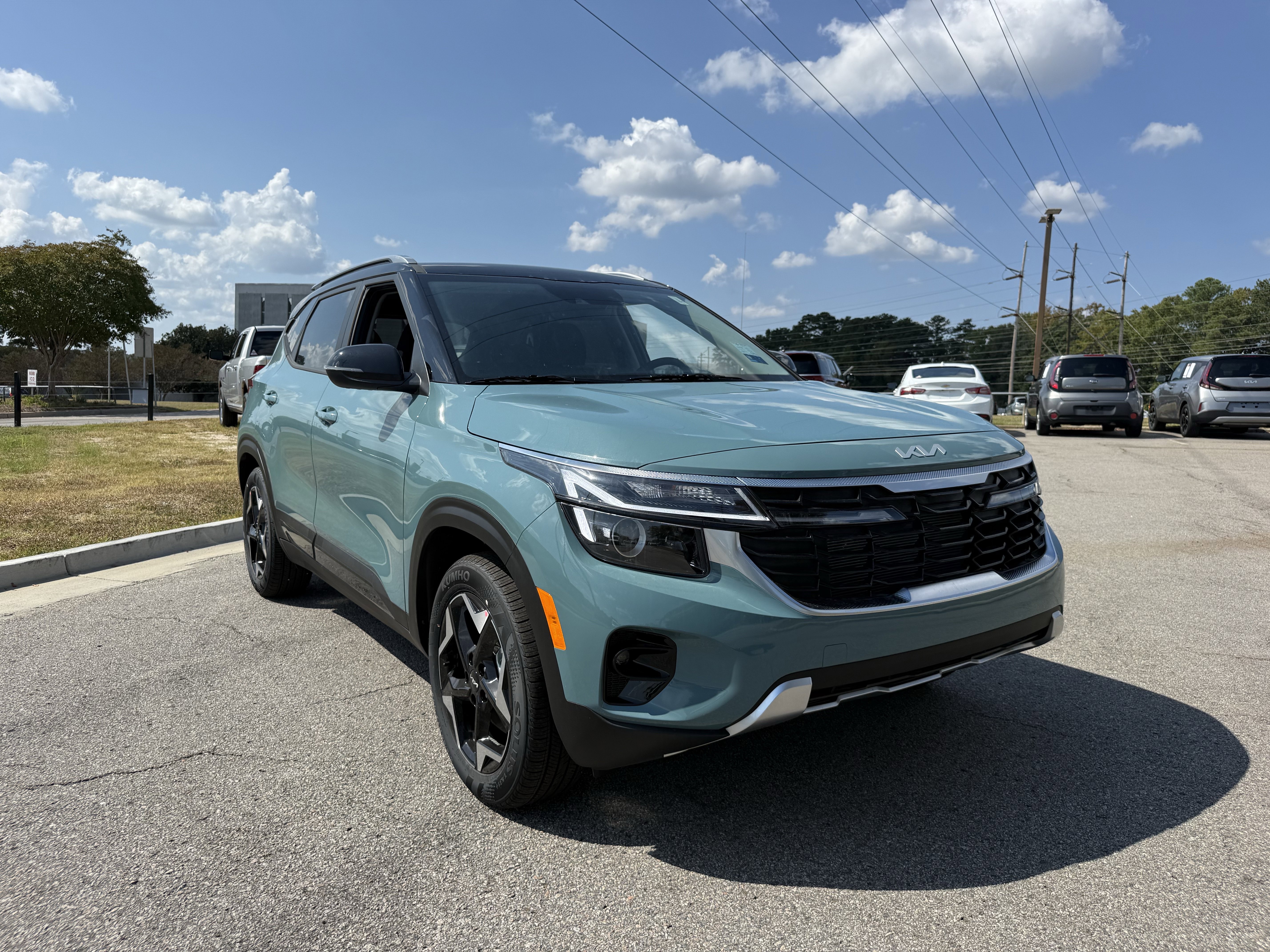 New 2026 Kia Seltos S image 8