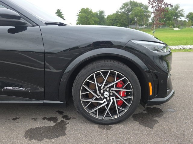 Used 2023 Ford Mustang Mach-E GT w/ GT Performance Edition AWD/4WD image 4