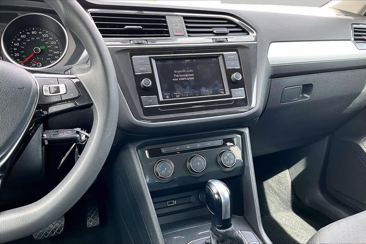 Used 2018 Volkswagen Tiguan S FWD image 6