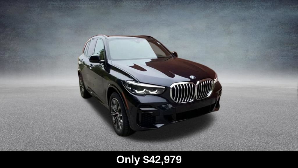 Used 2022 BMW X5 xDrive40i w/ M Sport Package AWD/4WD image 4
