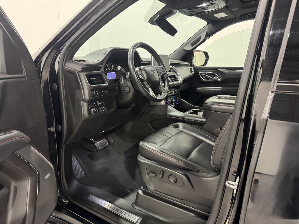 Used 2021 Chevrolet Tahoe RST w/ Luxury Package AWD/4WD image 14