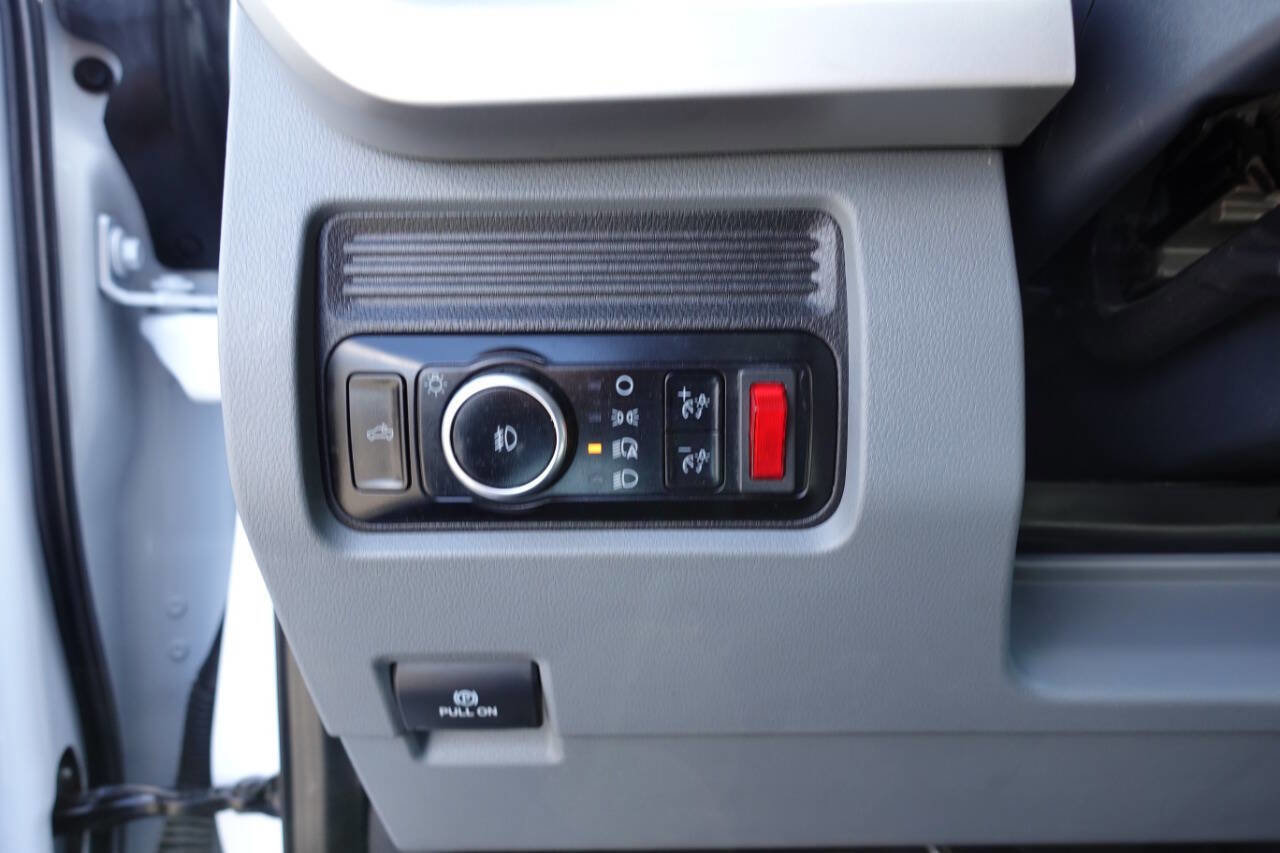 Used 2023 Ford F250 XLT w/ FX4 Off-Road Package image 56