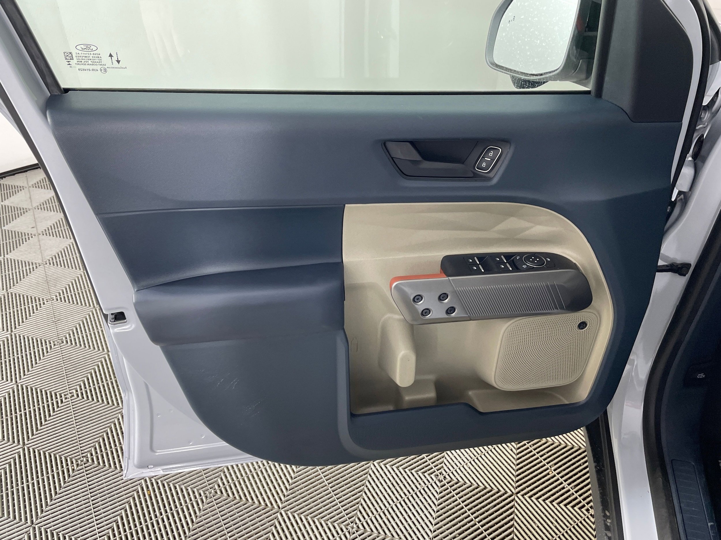 New 2026 Ford Maverick Lariat AWD/4WD image 8