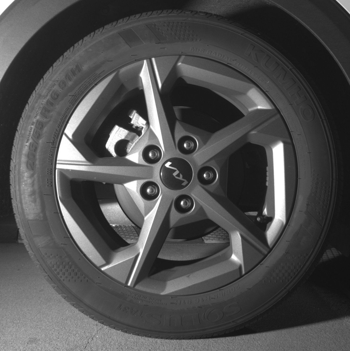 Used 2025 Kia K4 LXS image 15