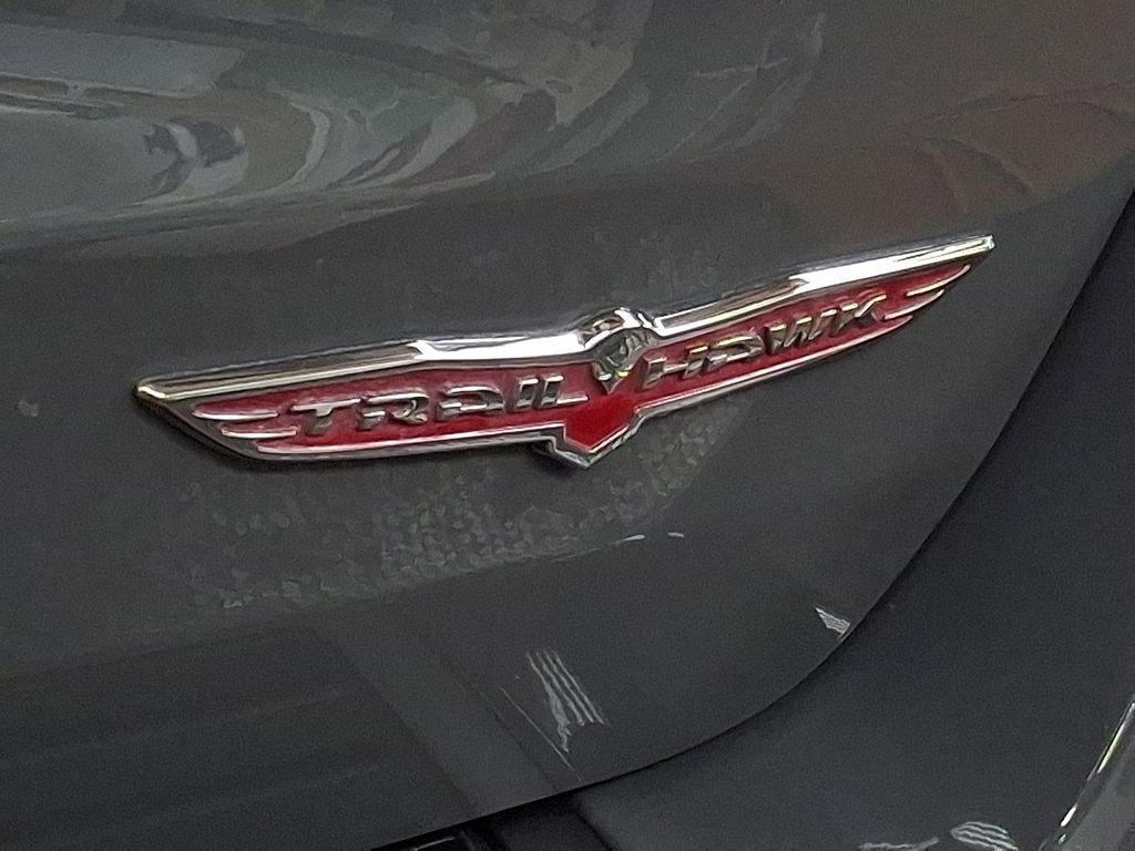 Used 2020 Jeep Grand Cherokee Trailhawk w/ Premium Lighting Group image 28