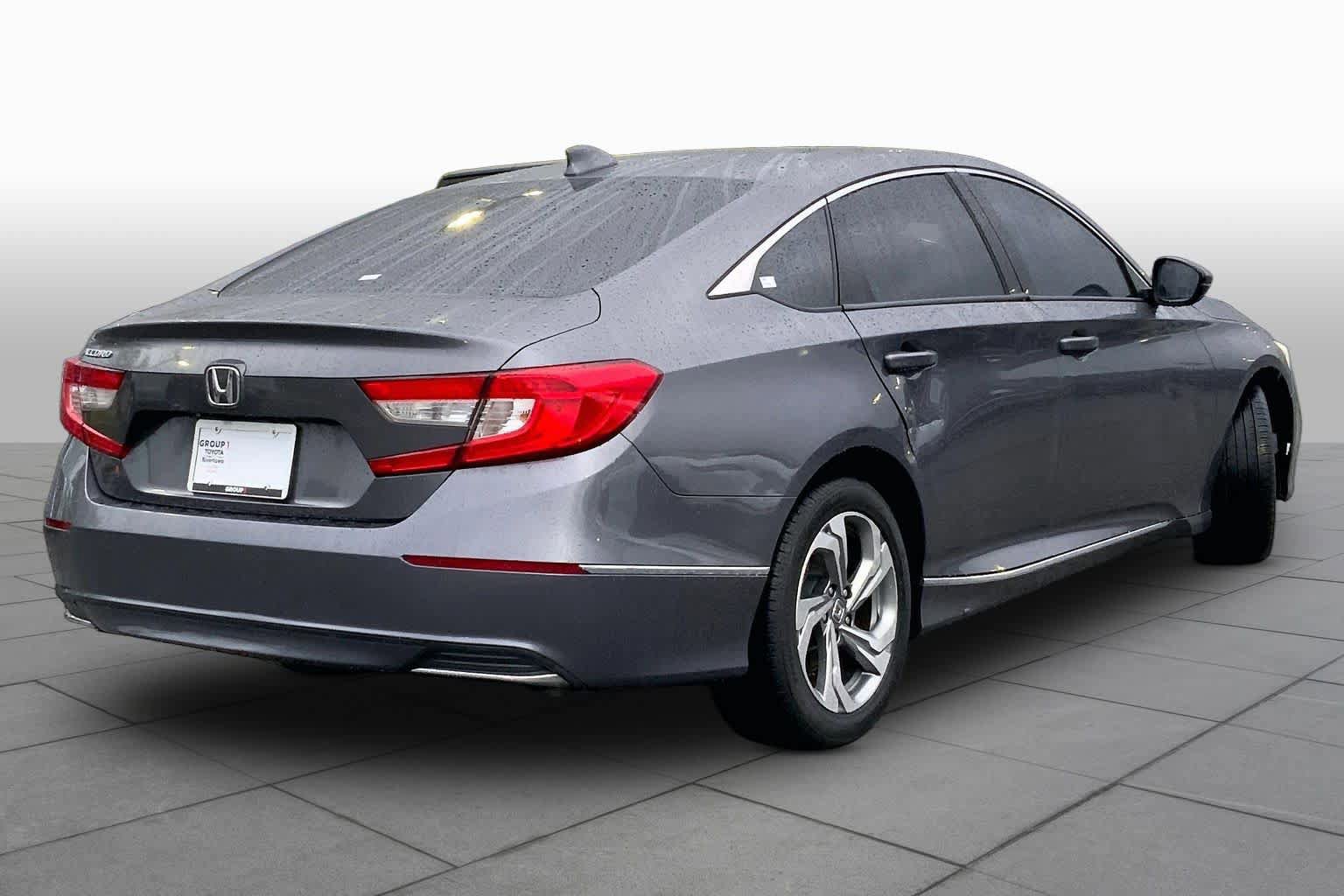 Used 2018 Honda Accord EX-L image 12