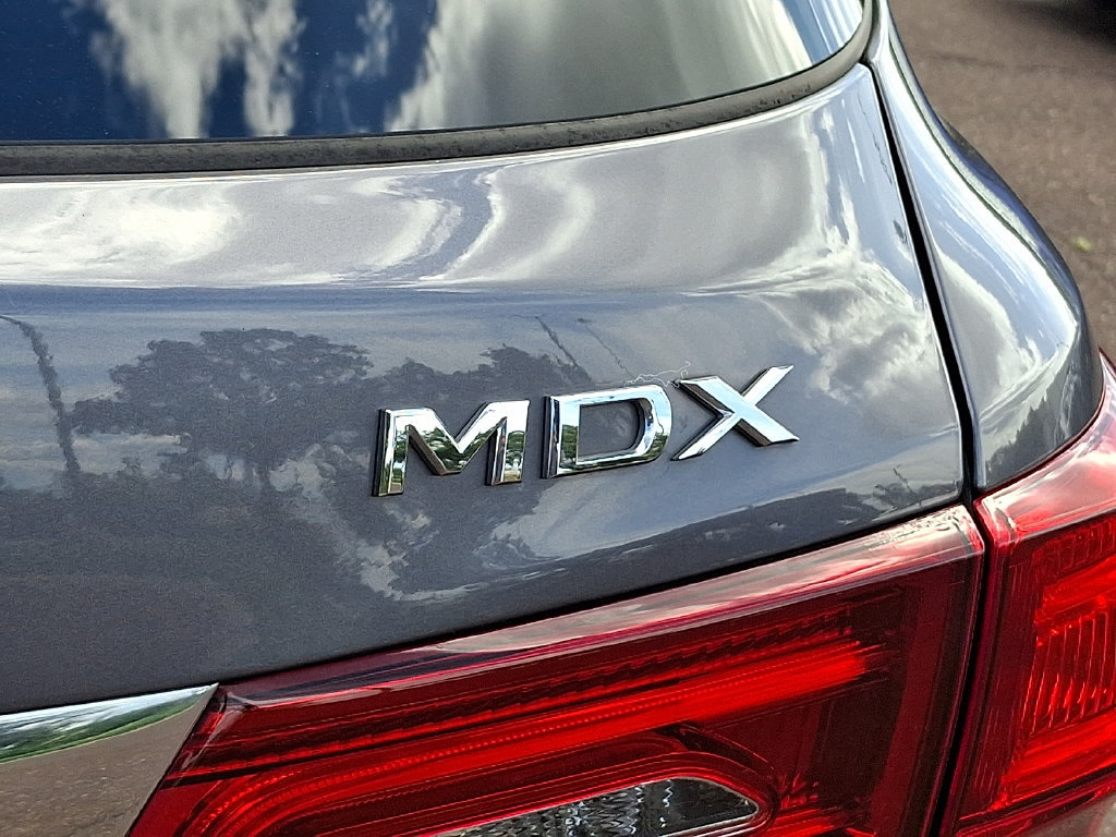 Used 2020 Acura MDX w/ Technology Package AWD/4WD image 32