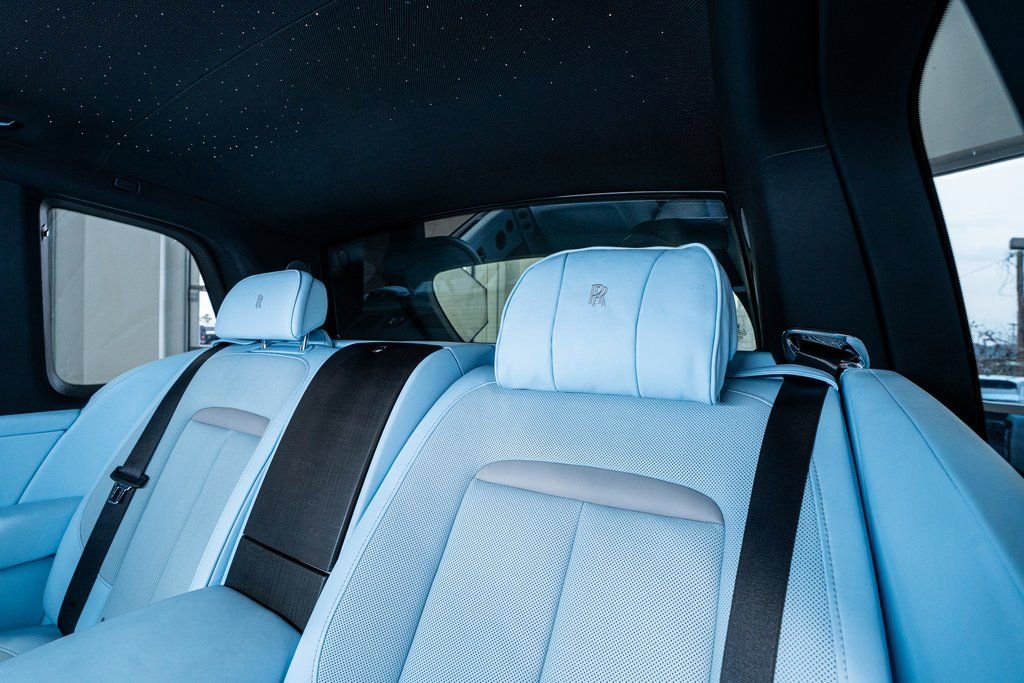 Used 2022 Rolls-Royce Cullinan image 65