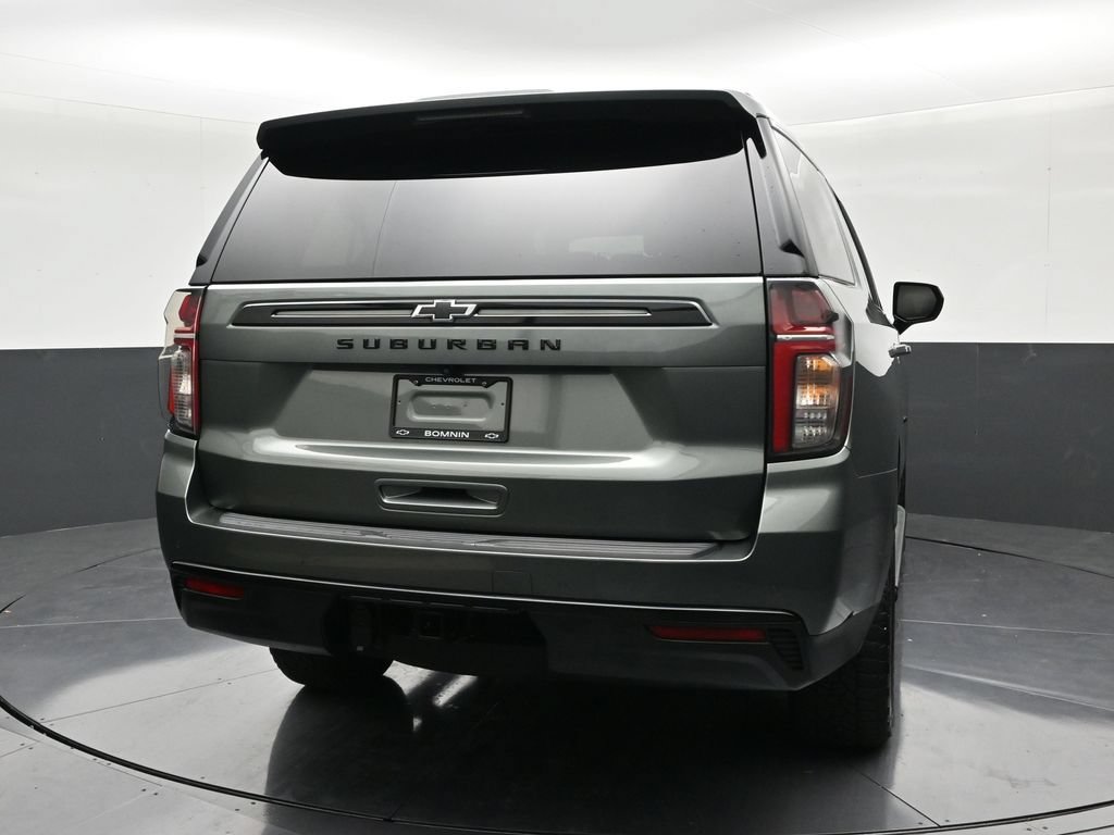 Used 2023 Chevrolet Suburban Z71 AWD/4WD image 5