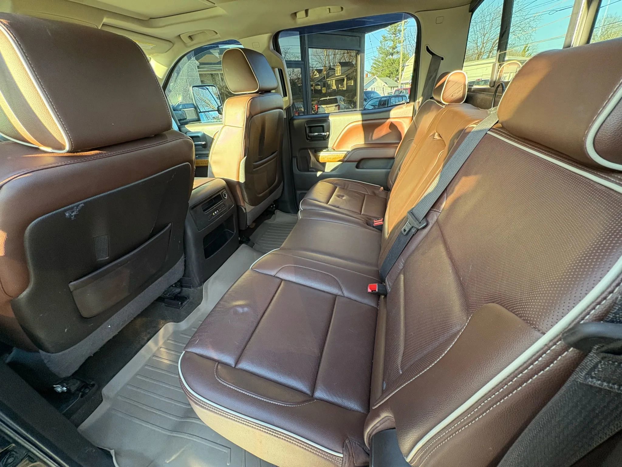 Used 2015 Chevrolet Silverado 3500 High Country w/ Duramax Plus Package image 14