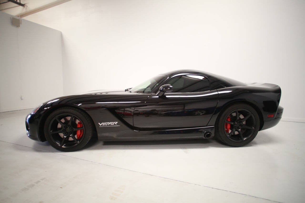 Used 2006 Dodge Viper SRT-10 RWD image 3