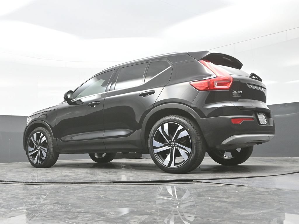 Used 2024 Volvo XC40 B5 Ultimate w/ Protection Package Premier AWD/4WD image 30