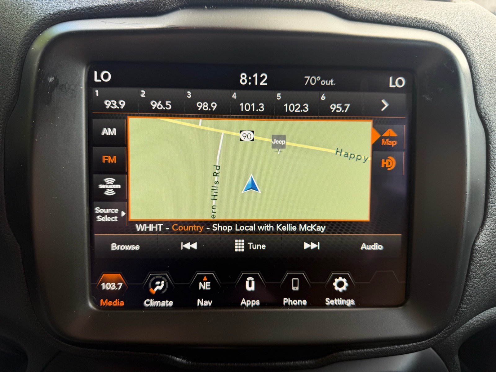 Used 2023 Jeep Renegade Latitude AWD/4WD image 39