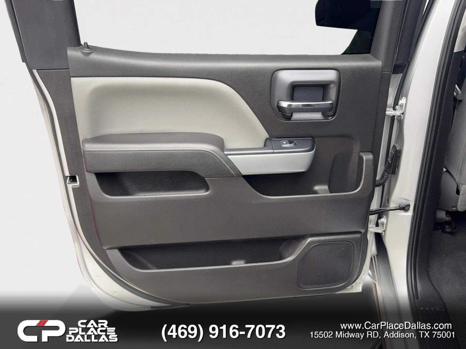 Used 2018 Chevrolet Silverado 1500 LT w/ Texas Edition AWD/4WD image 20