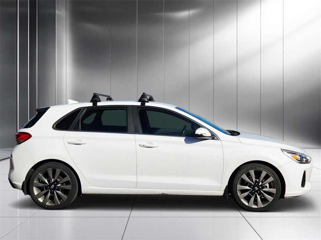 Used 2018 Hyundai Elantra GT Sport image 26