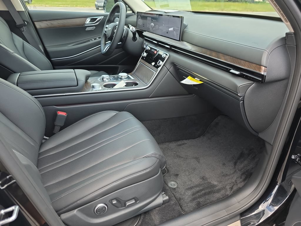 New 2026 Genesis GV80 2.5T Select AWD/4WD image 32