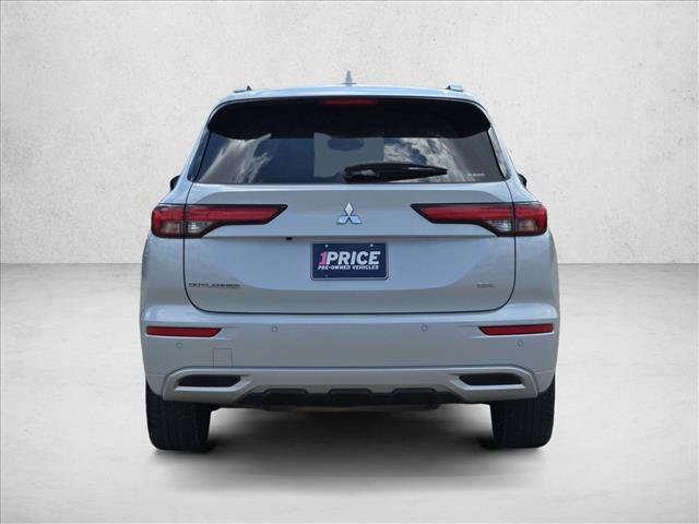 Used 2024 Mitsubishi Outlander SEL image 7