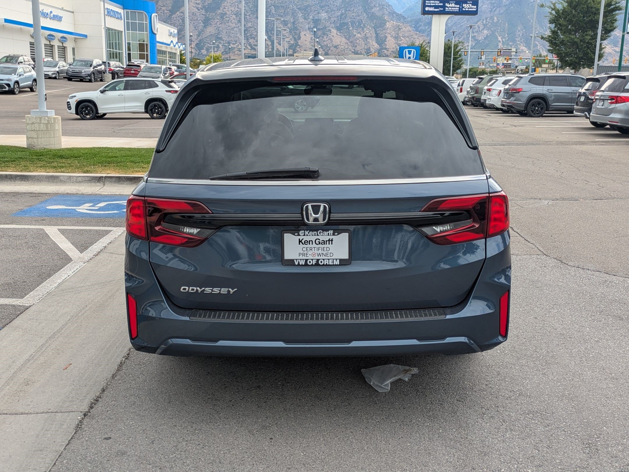 Used 2025 Honda Odyssey EX-L image 7