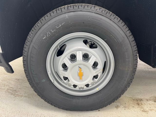 New 2026 Chevrolet Express 3500 w/ Power Convenience Package RWD image 41
