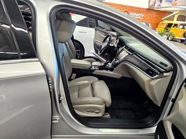 Used 2013 Cadillac XTS Luxury w/ Driver Awareness Package image 29