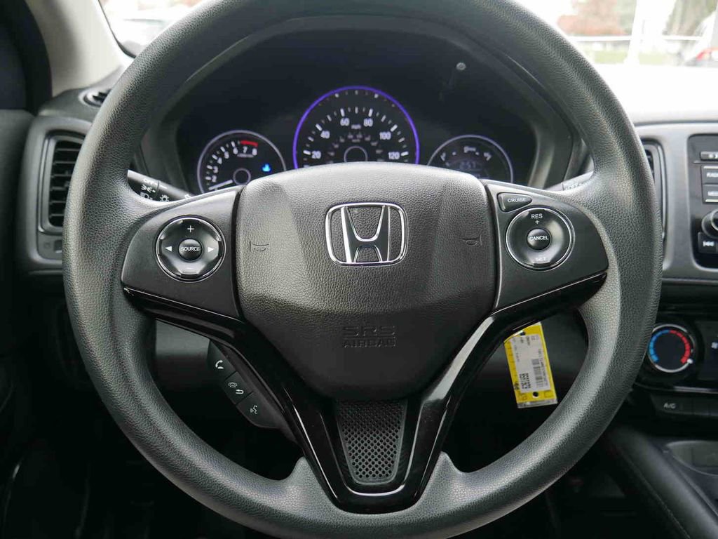 Used 2022 Honda HR-V LX image 31