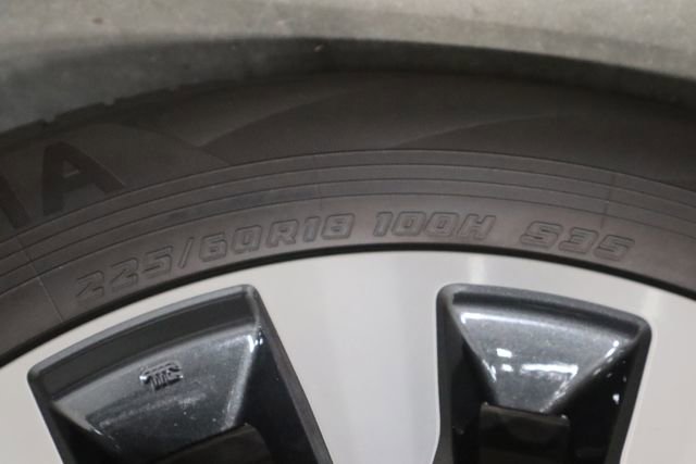 Used 2024 Subaru Outback Touring AWD/4WD image 44