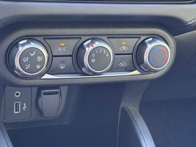 New 2025 Nissan Versa S w/ Trunk Package image 10