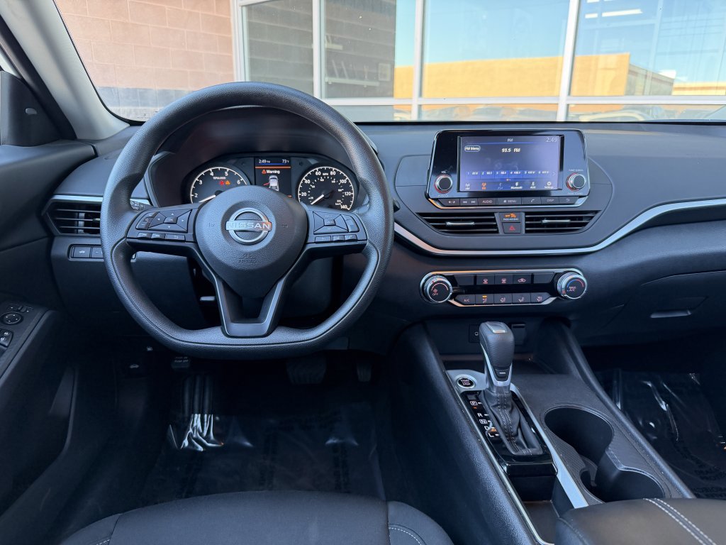 Used 2024 Nissan Altima 2.5 S image 16