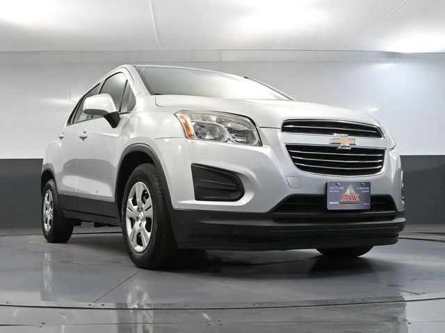 Used 2016 Chevrolet Trax LS image 44