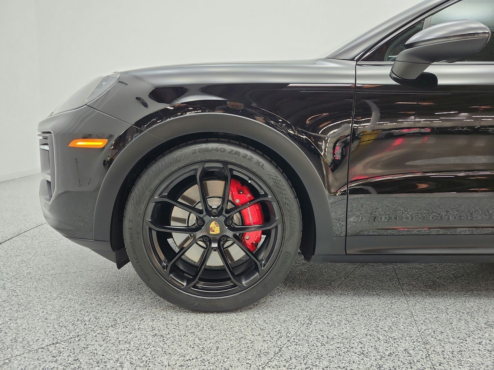 Used 2024 Porsche Cayenne S AWD/4WD image 22
