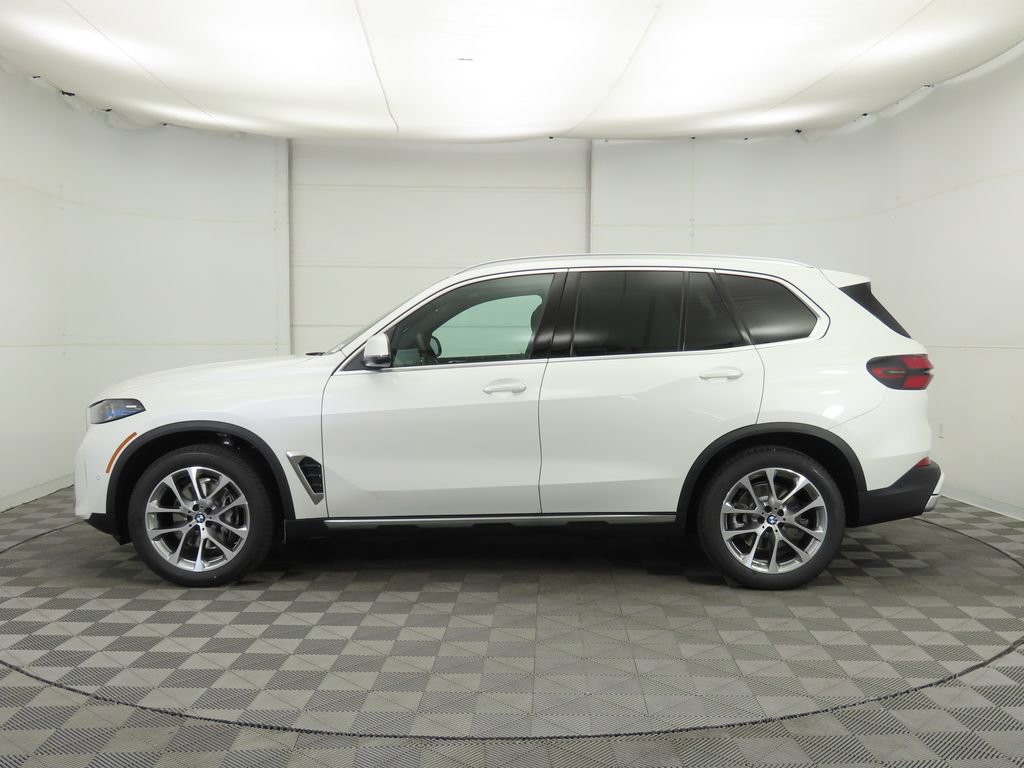 Certified 2026 BMW X5 sDrive40i w/ Premium Package RWD image 9