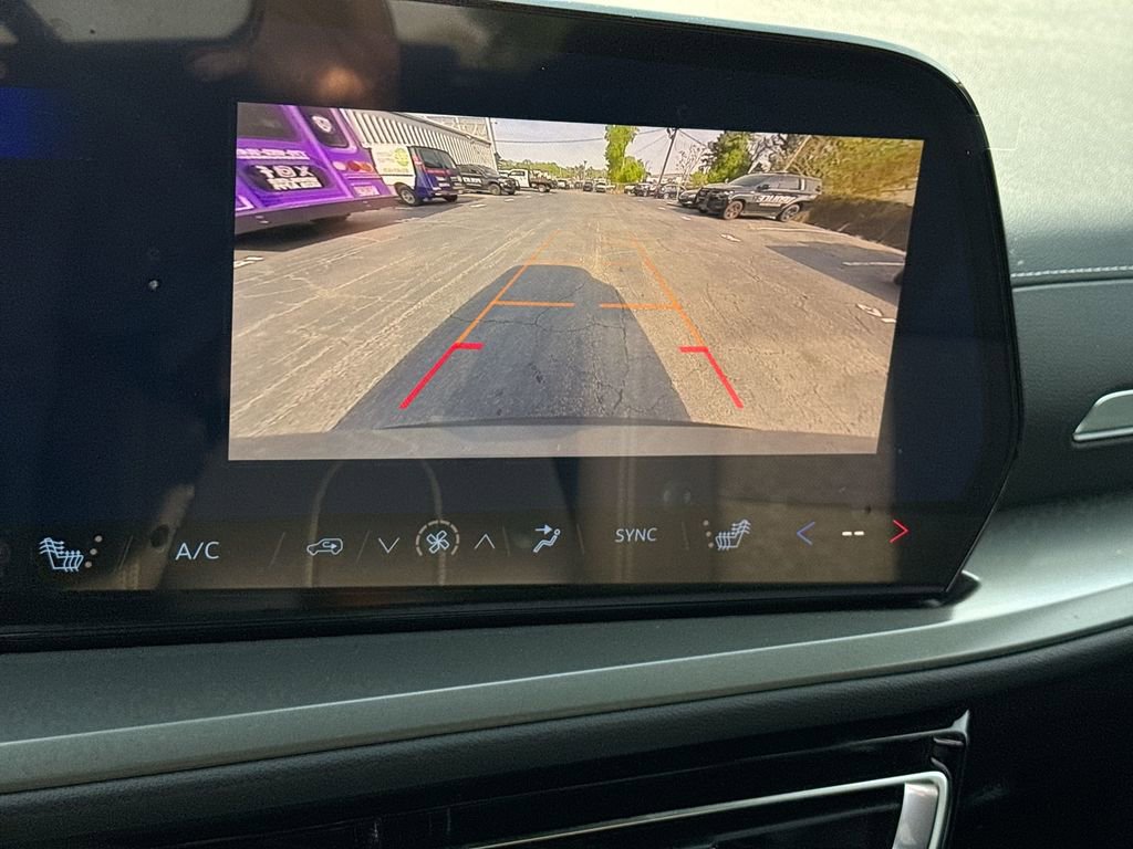 New 2026 Chevrolet Traverse LT FWD image 28
