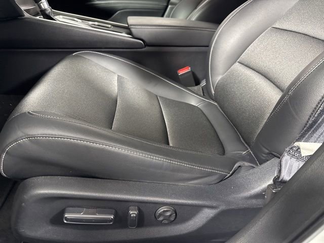 Used 2022 Honda Accord Sport image 12