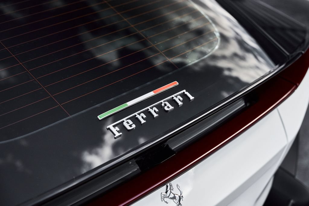 Used 2025 Ferrari 12Cilindri RWD image 12