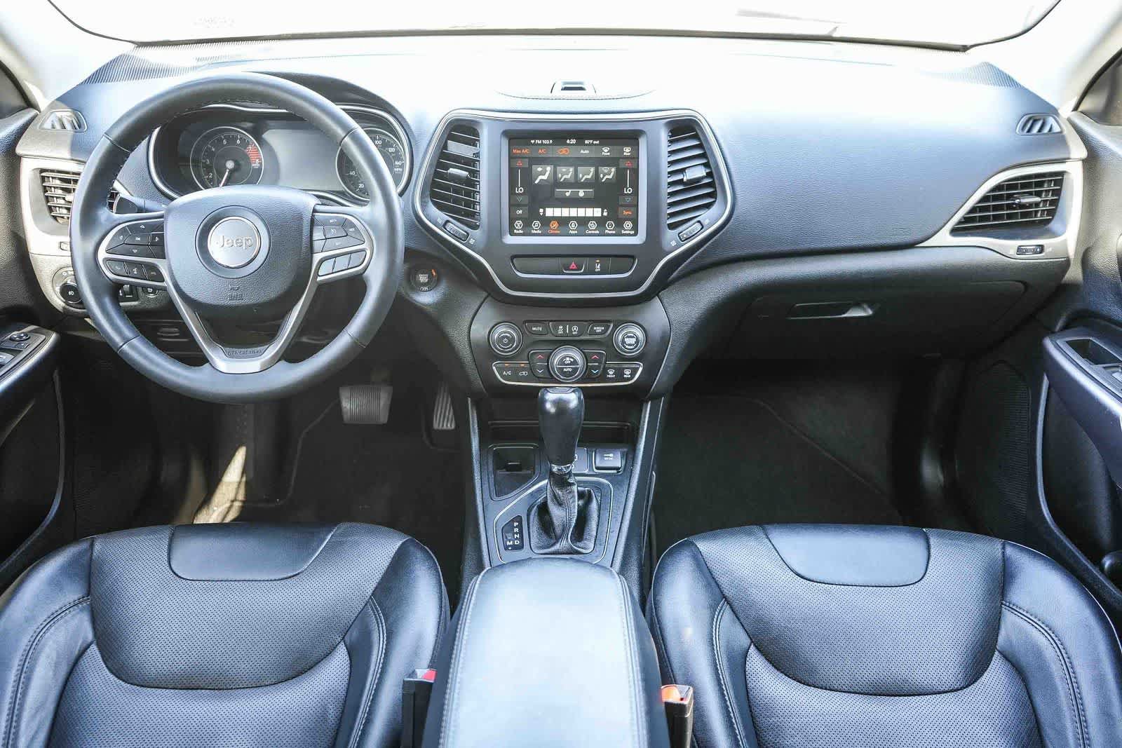 Used 2022 Jeep Cherokee Latitude Lux FWD image 12