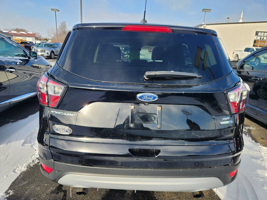 Used 2017 Ford Escape SE w/ SE Cold Weather Package image 2