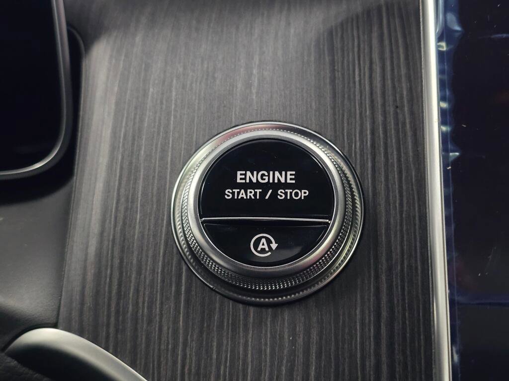 New 2026 Mercedes-Benz GLC 300 4MATIC image 40
