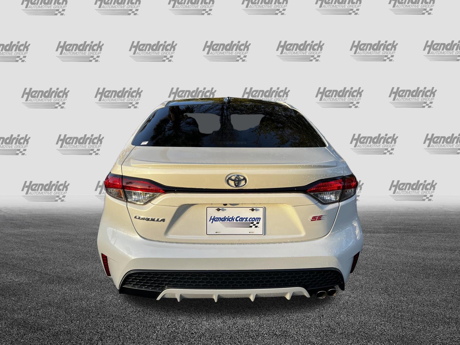 Used 2021 Toyota Corolla SE w/ SE Premium Package image 8