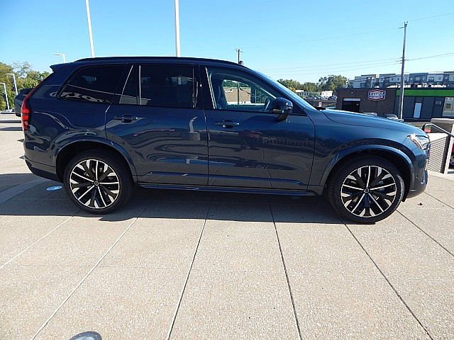 New 2026 Volvo XC90 B6 Ultra w/ Lounge Package image 6