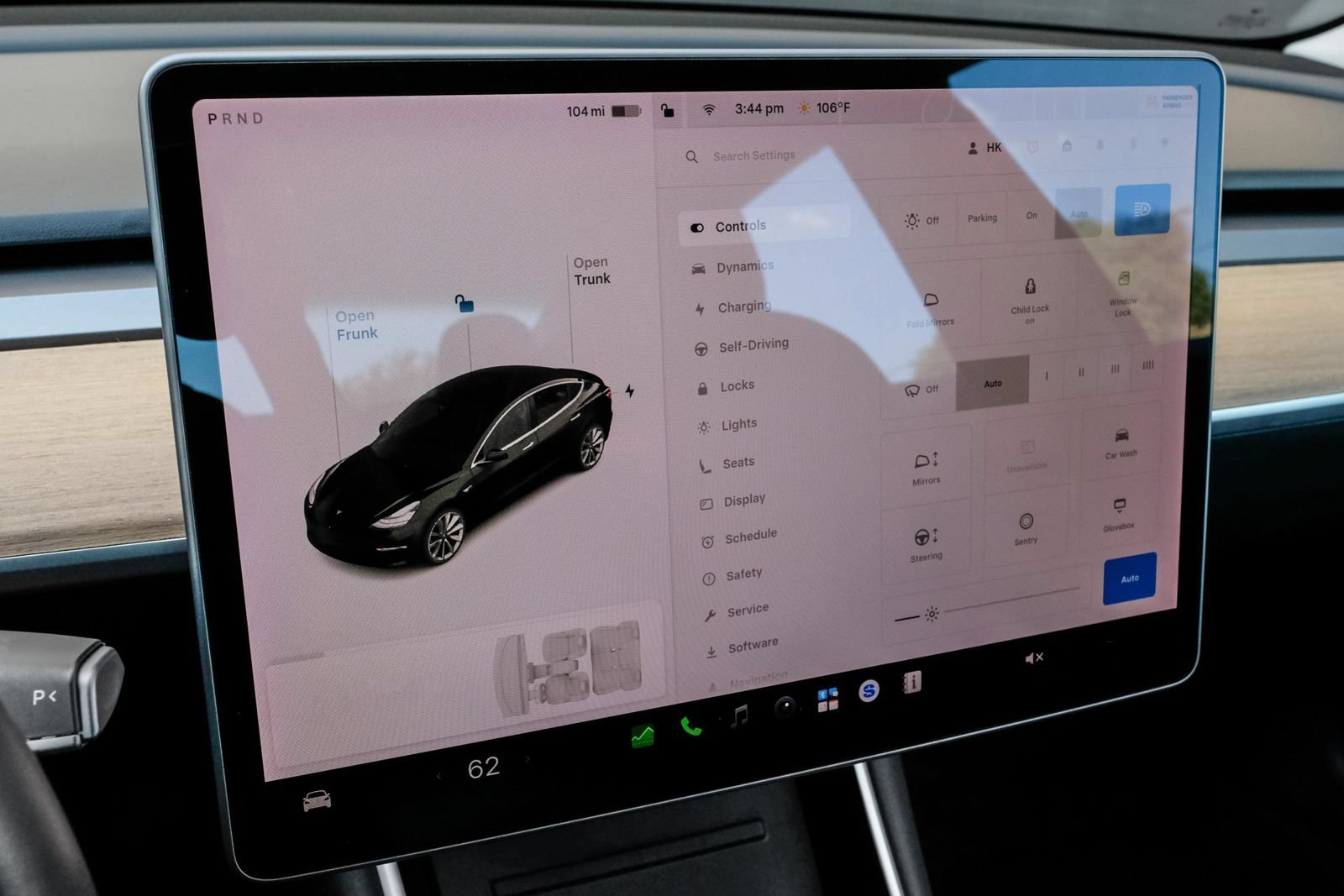 Used 2018 Tesla Model 3 Long Range RWD image 25
