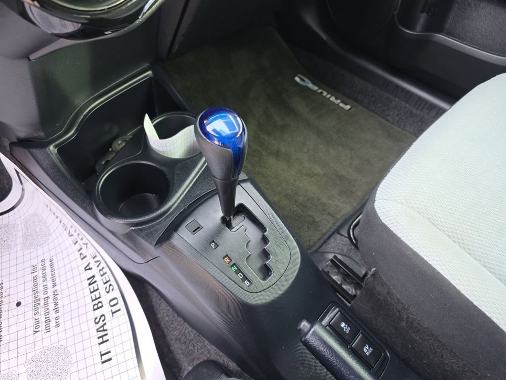 Used 2018 Toyota Prius C One image 10