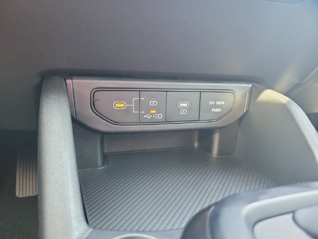 New 2026 Kia K4 FWD image 19